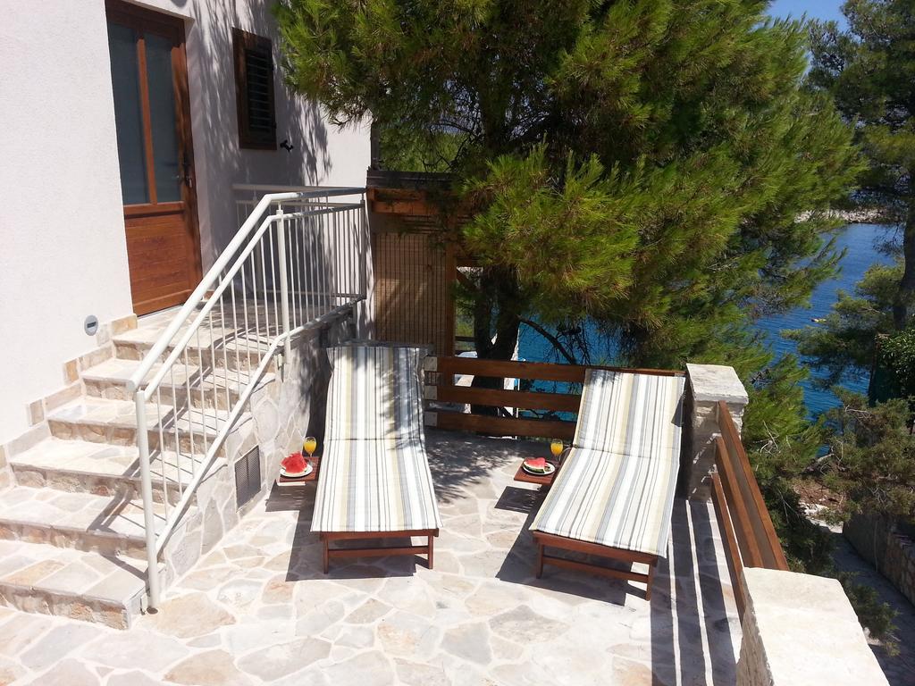 Pavao Apartment Vrboska