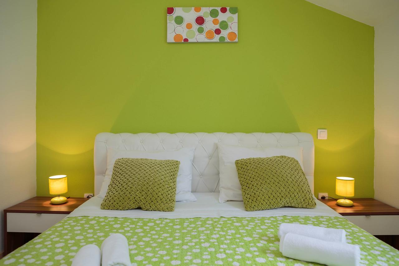Pavao Apartment *