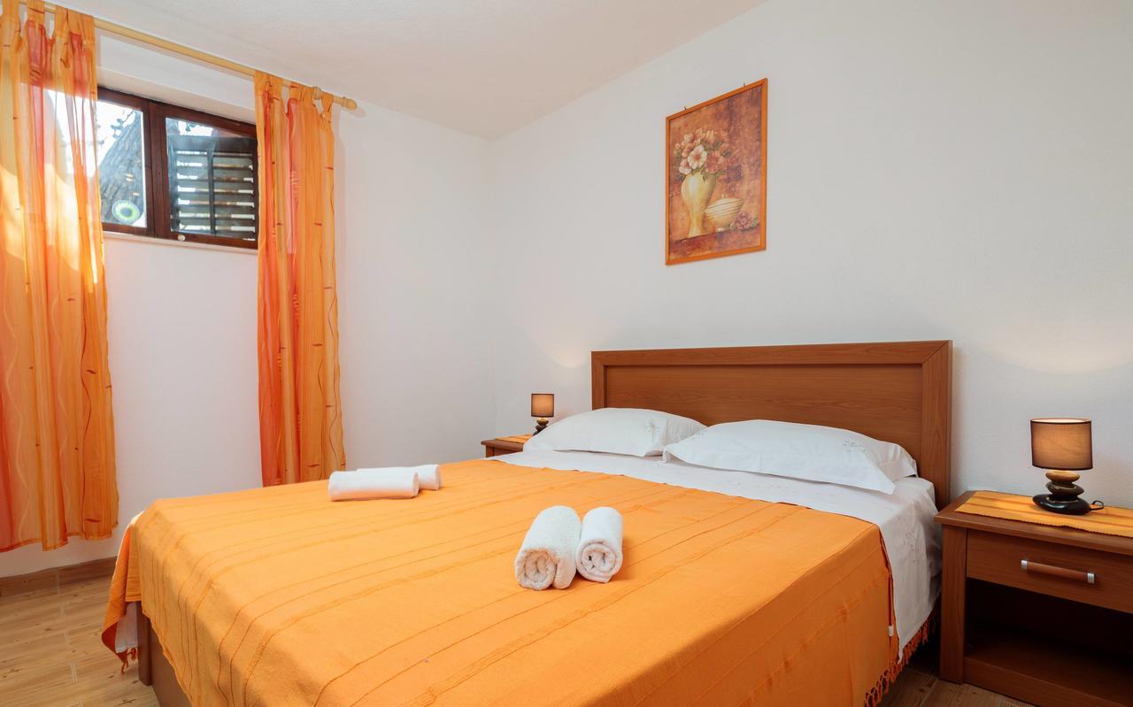 Pavao Apartment